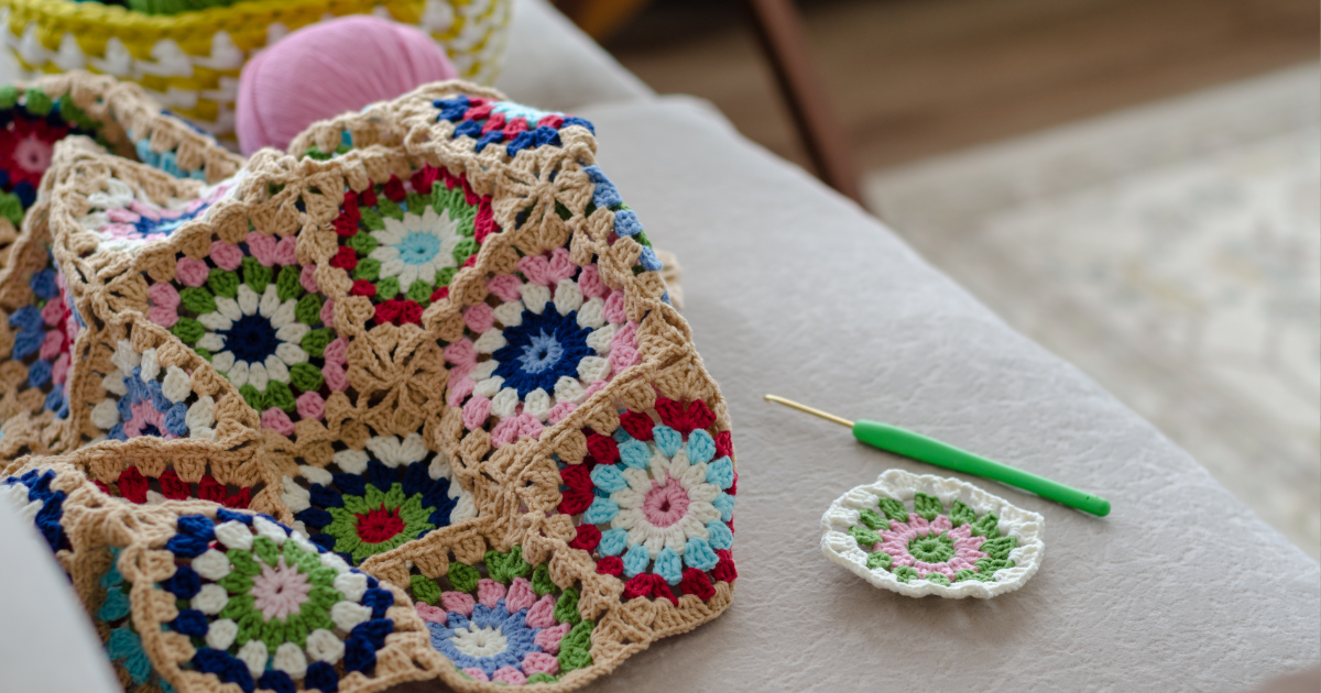 9 Crochet Tools For Beginners : Your Toolkit for Success